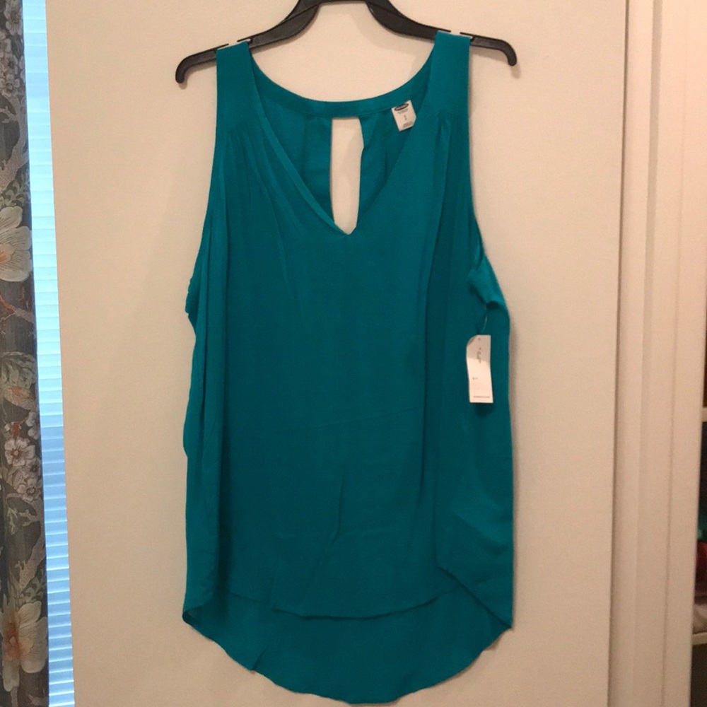 Teal Tank